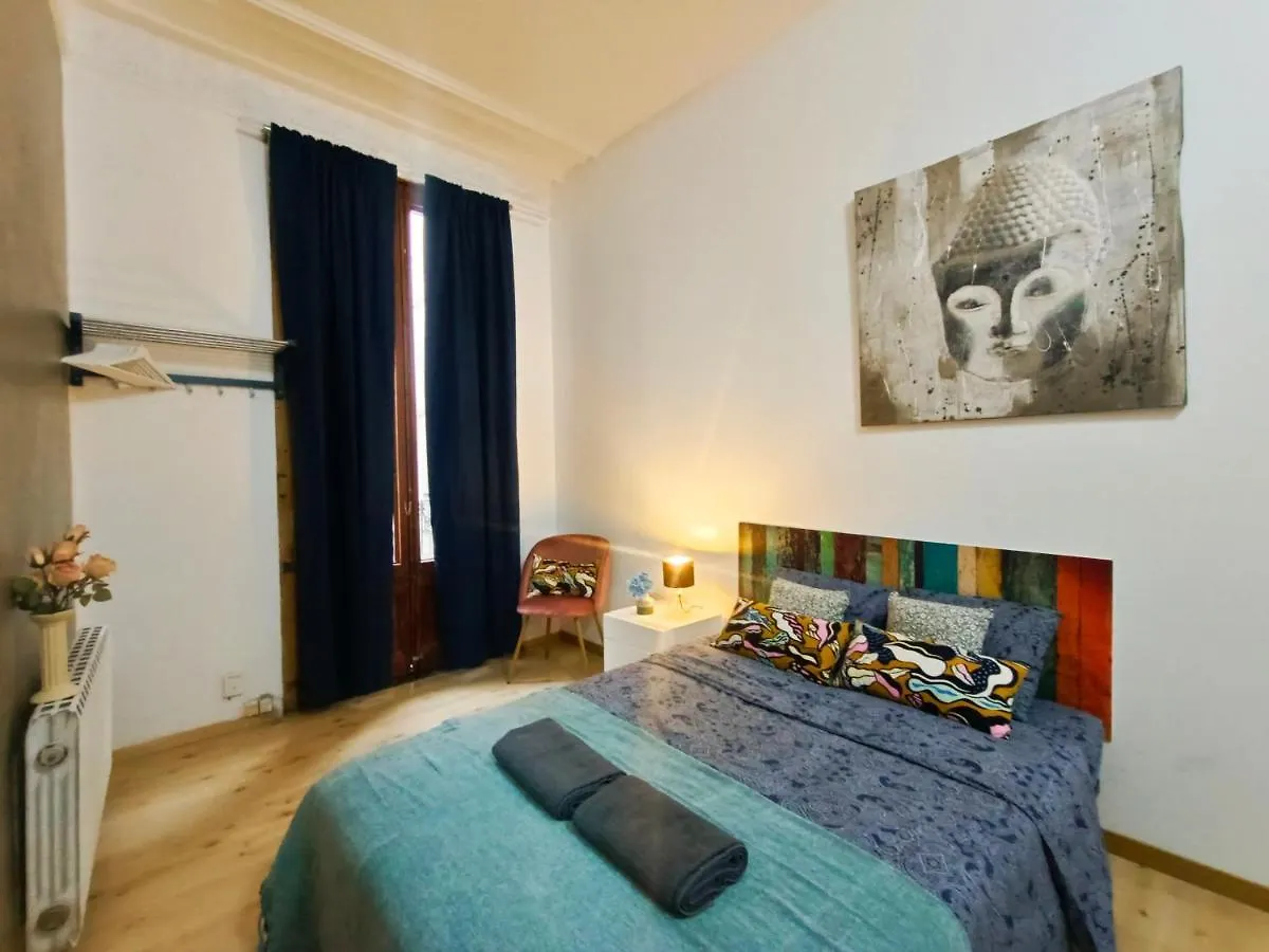 Hostal By Born Rooms Barcelona España